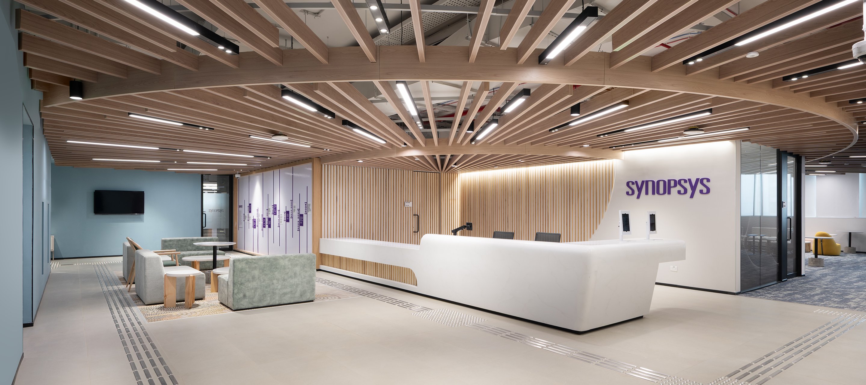 Isuzu Motors Showroom